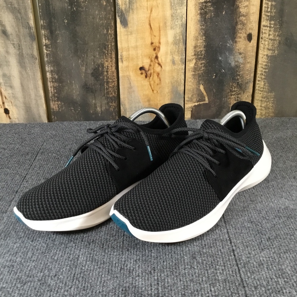Vessi Everyday Classic waterproof sneakers women’s size 10